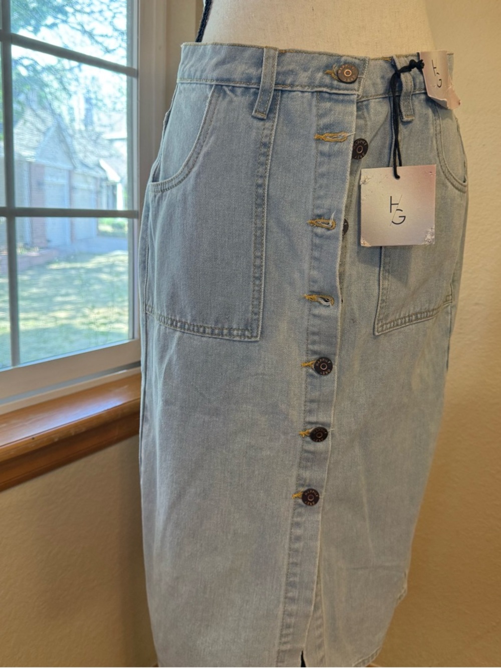 Happy Grey  Wash Button-Front Denim Skirt